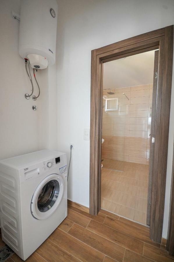 Apartmani Vitic Bar Exteriör bild