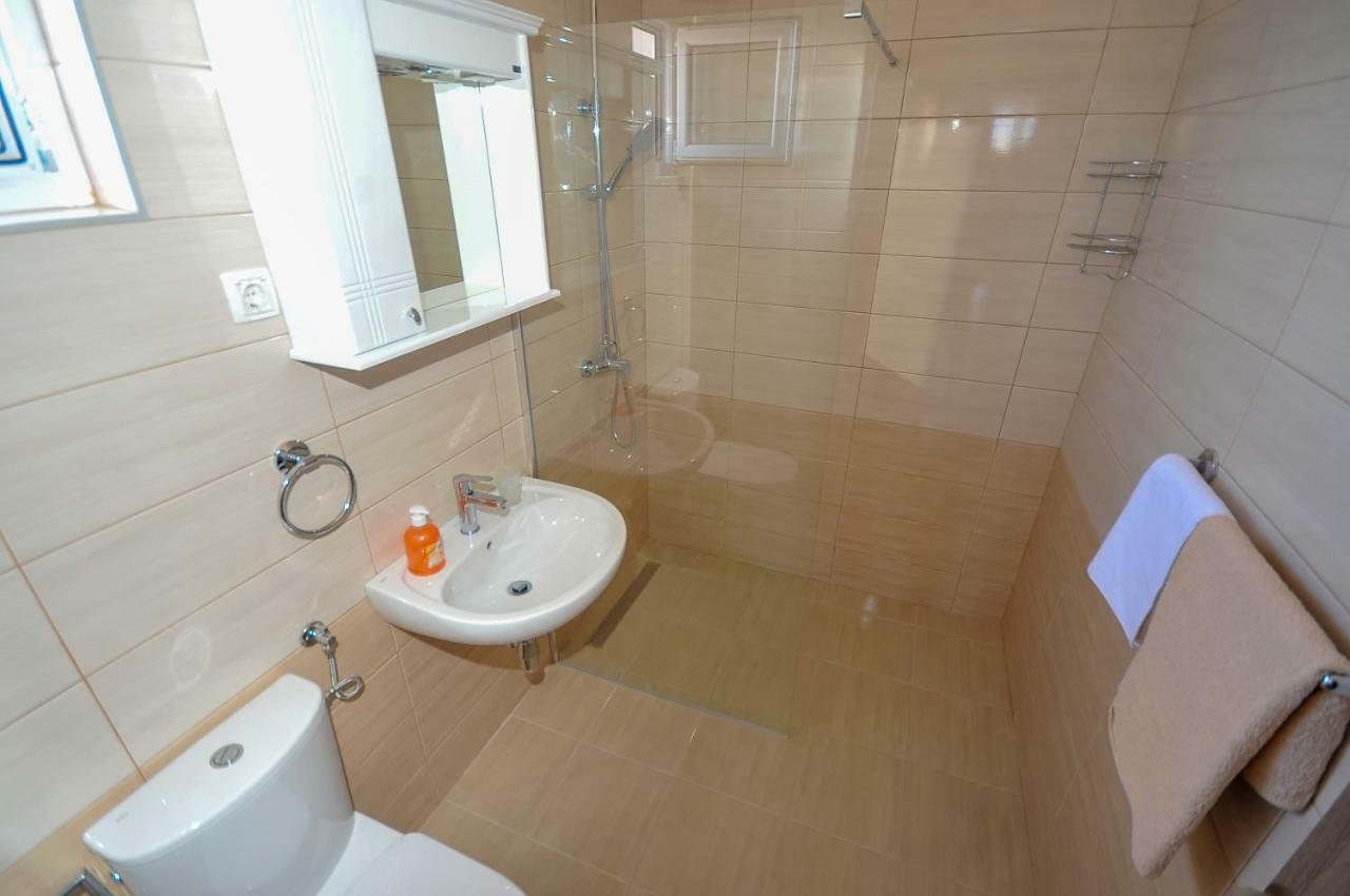 Apartmani Vitic Bar Exteriör bild