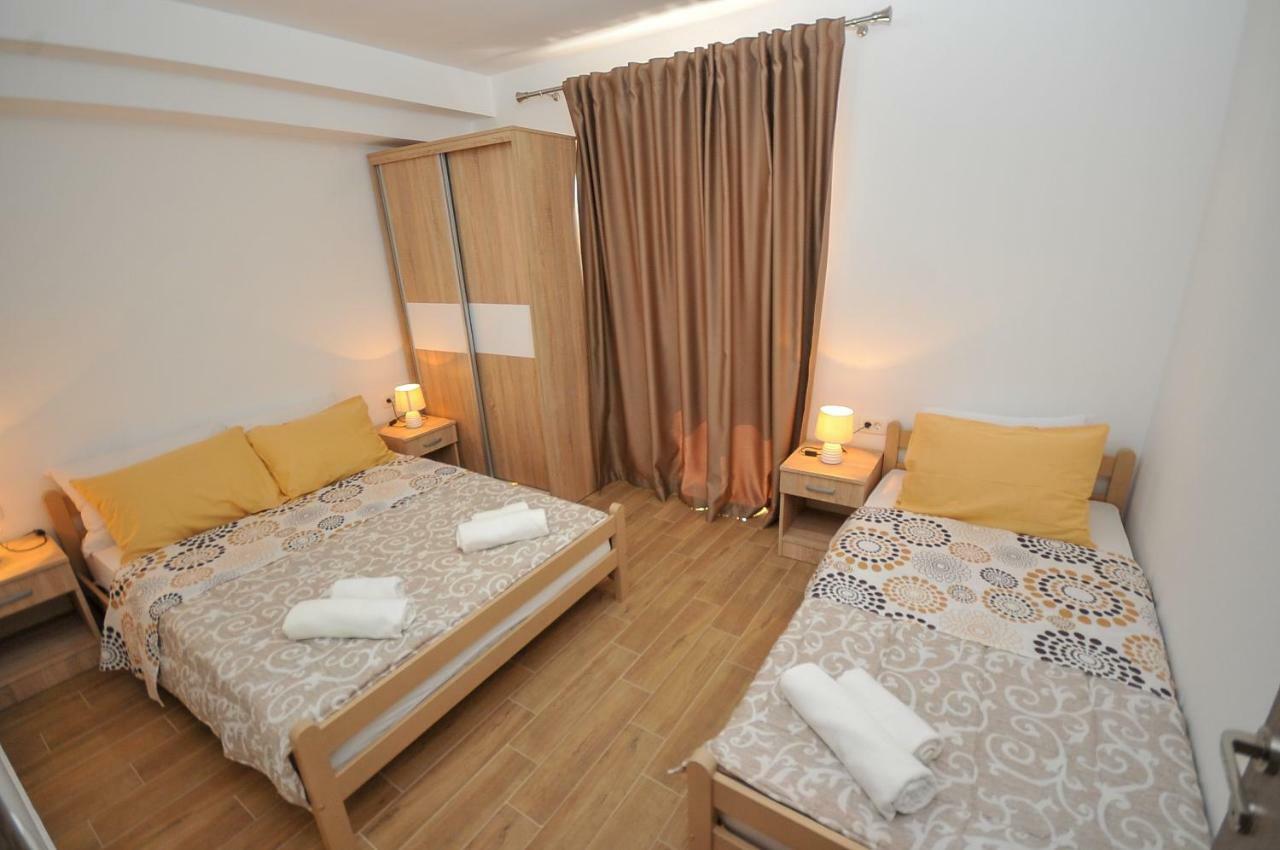 Apartmani Vitic Bar Exteriör bild